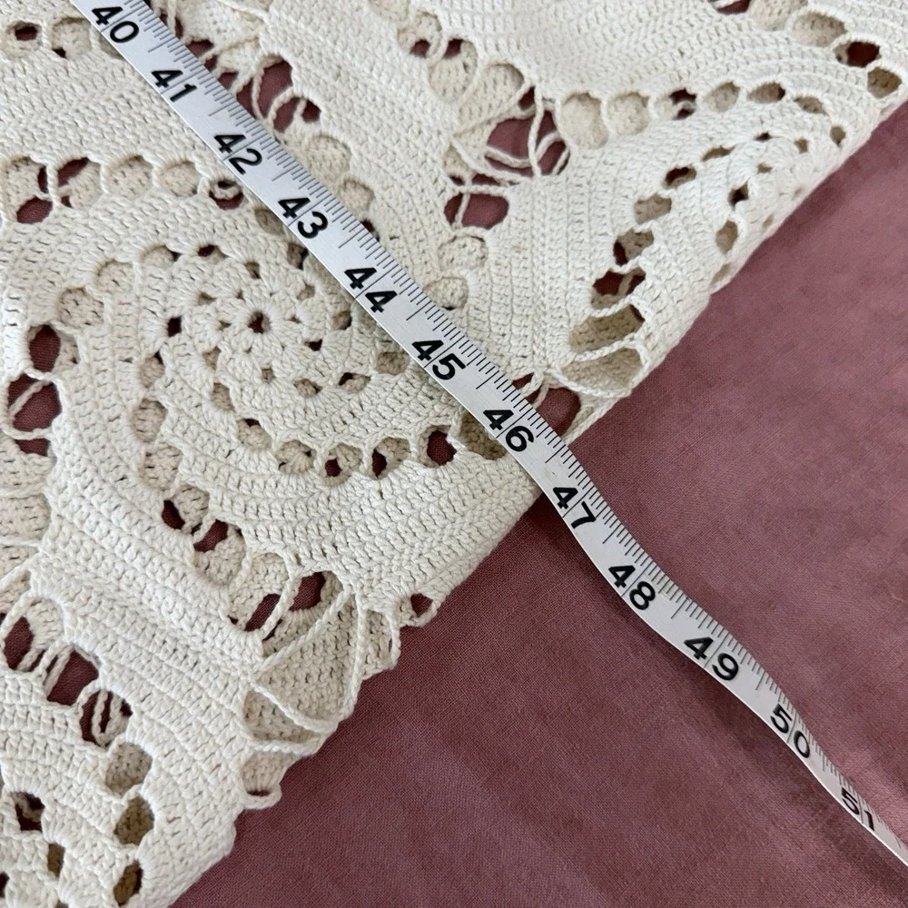 Hand Crocheted Lace Bedspread Queen Neutral‎ Swirl Blanket Vtg Handmade Beige
